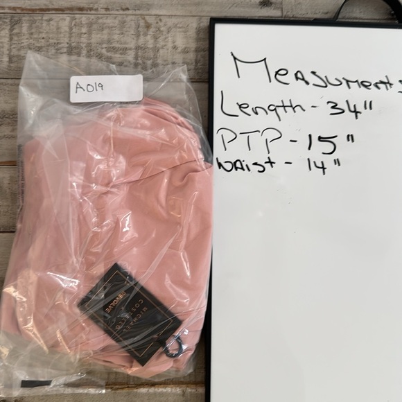 Michael Costello x Revolve NWT Kimberly Mini Dress in Light Mauve size Small - Picture 10 of 10